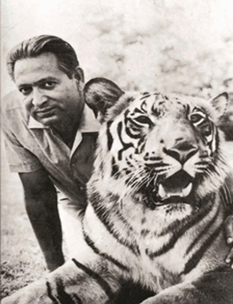 Late Padmashri Kailash Sankhala with Tiger